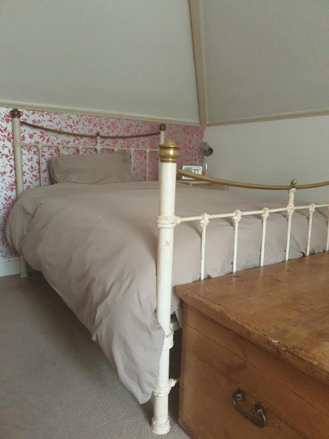 Homestay Пул Экстерьер фото